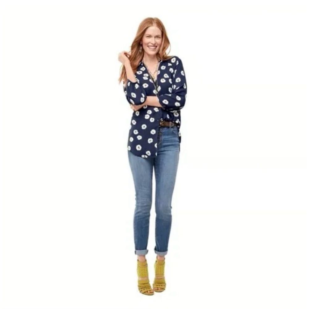 Cabi Go To Button Blue Floral Down Top Size S